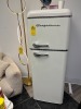 FRIGIDAIRE CREAM RETRO REFRIGERATOR (APARTMENT SIZE)