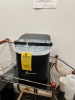 AG LUCKY ICE DISPENSER