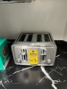 BLACK & DECKER 4-SLICE BAGEL SIZE TOASTER