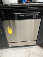 MAYTAG STAINLESS STEEL DISHWASHER