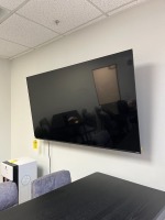 VIZIO TELEVISION WITH WALL MOUNT (NO REMOTE) - 65''