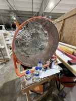 HAMPTON BAY DRUM FAN - 25''