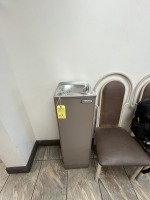 ELKAY WATER FOUNTAIN