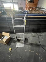 HAND TRUCK