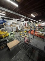 5-STEP WAREHOUSE LADDER