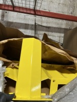 MEDIUM POST BASE GUARDS (NEW)