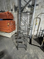 5-STEP ROLLING WAREHOUSE LADDER
