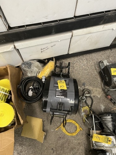 BANNON ELECTRIC HOIST - 1,100 LB CAPACITY