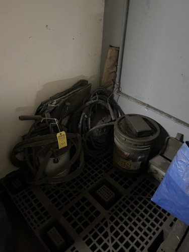 PAINT SPRAYERS