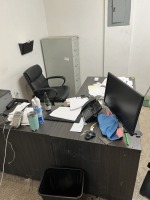 LOT ASSORTED OFFICE PIECES - DESK, DELL COMPUTER, ROLLING OFFICE CHAIR, VERIFONE CC READER, ETC