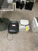VEVOR PUMP SPRAYER - NEW IN BOX