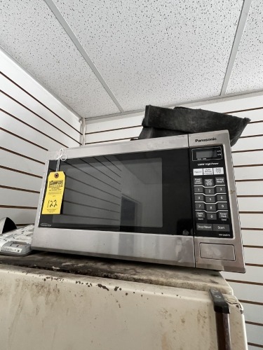 PANASONIC MICROWAVE