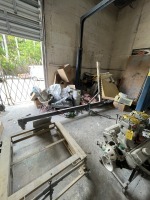 LARGE HYDRAULIC TOOL ON WHEELS