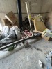 LARGE HYDRAULIC TOOL ON WHEELS - 2