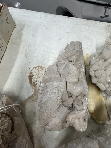 LOT GEODES