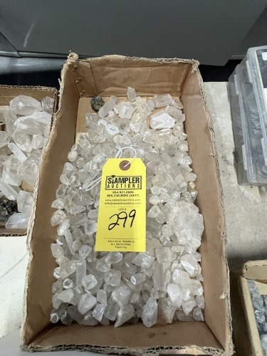 LOT ASSORTED QUARTZ
