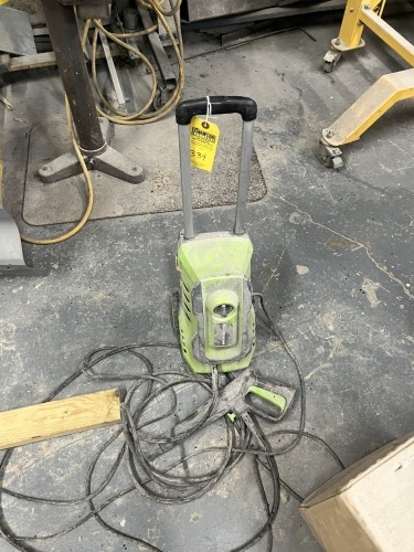 SMALL PRESSURE WASHER