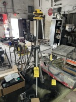 LASER LEVEL TRIPOD WITH ROTATING HCAD (NO LEVEL)