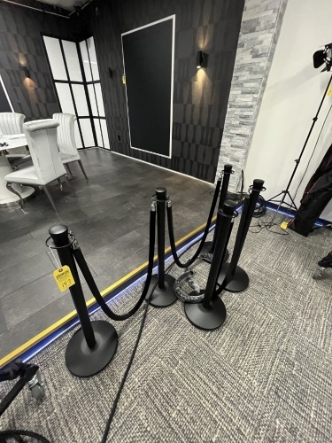 STANCHIONS WITH 5 BLACK VELVET ROPES