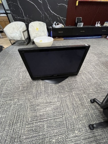 PANASONIC 42'' PLASMA TELEVISION