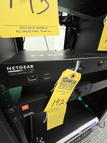NETGEAR M4250-26G64F AV LINE SWITCH