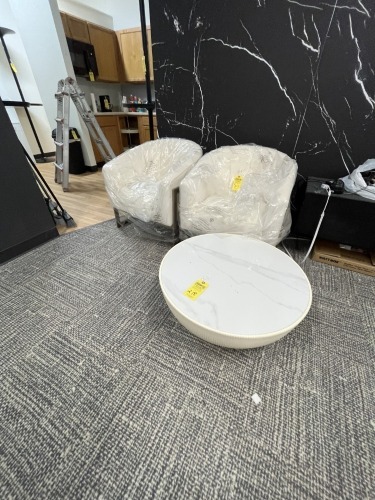 ROUND WHITE TABLE WITH MARBLE TOP