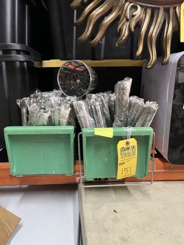STEAK KNIVES