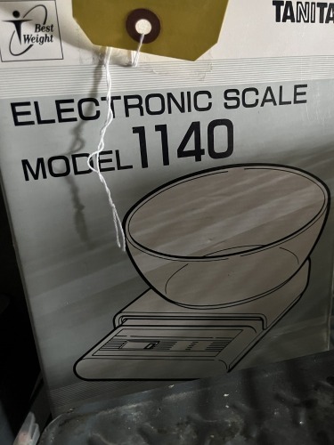 TANITA 1140 ELECTRIC SCALE