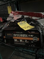 SCHUMACHER SE-1052 BATTERY CHARGER