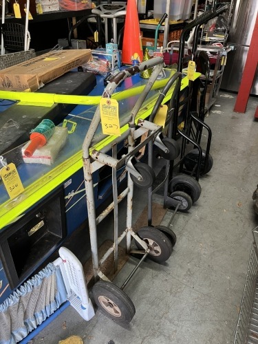 GRAY HAND TRUCK WITH 4 WHEELS