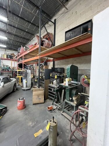 SECTIONS PALLET RACKING - 9 UPRIGHTS / 36 BEAMS (NOT BOLTED TO FLOOR)