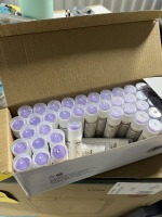 LOT AMAZON BASICS DRY CLEAR GLUE STICKS - APPROXIMATELY 50