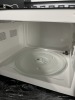 HAMILTON BEACH STAINLESS STEEL / BLACK MICROWAVE - 3