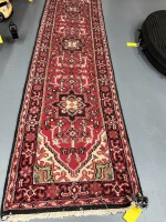 Oriental Runner Rug - 10'x31''
