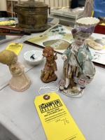 Figurines