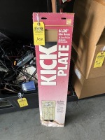 BRASS-LIKE KICK PLATE FOR DOOR - 6''x30''