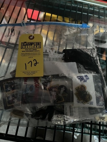 ASSORTED SPORTS PINS - METS, MARLINS, WORLD SERIES, FLORIDA PANTHERS, ETC