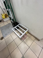 ALUMINUM DUNNAGE RACK