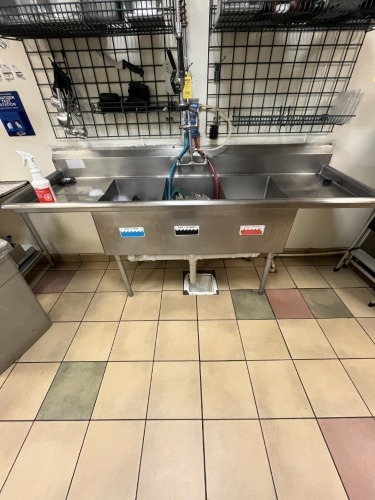 STAINLESS STEEL 3-COMPARTMENT WASH SINK WITH SINKRITE SANITATION SYSTEM ***MUST CAP ALL LINES***