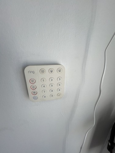 RING ALARM SYSTEM WITH CAMERA, KEYPAD & ALARM BOX