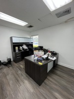 U-SHAPE DESK WITH HUTCH
