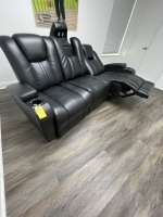 ELECTRIC BLACK LEATHER COUCH / RECLINER