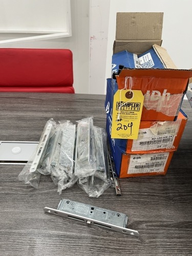 LOT IDH ADJUSTABLE TANDEM ROLLER CARRIAGE & SLIDING GLASS DOOR MORTISE LOCK (3 BOXES)