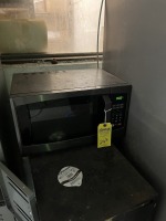 TOSHIBA MICROWAVE