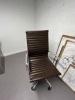 LOT OFFICE FURNITURE - L-SHAPE DESK / LATERAL FILE CABINET WITH 2 DRAWERS / CABINET WITH 2 DRAWERS / 4- CHAIRS / LATERAL FILE CABINET WITH 4 DRAWERS - 5