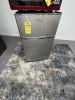 WHIRLPOOL MINI FRIDGE / FREEZER