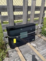 LOT IMPACT GLASS (CONTENTS OF 10 ASSORTED RACKS & PALLETS)