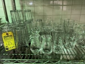 ASSORTED GLASSWARE (CONTENTS OF SHELF)