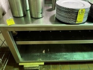 STAINLESS STEEL TABLE WITH COLD SINK - 11'