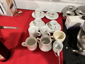 ESPRESSO CUPS & ACCESSORIES